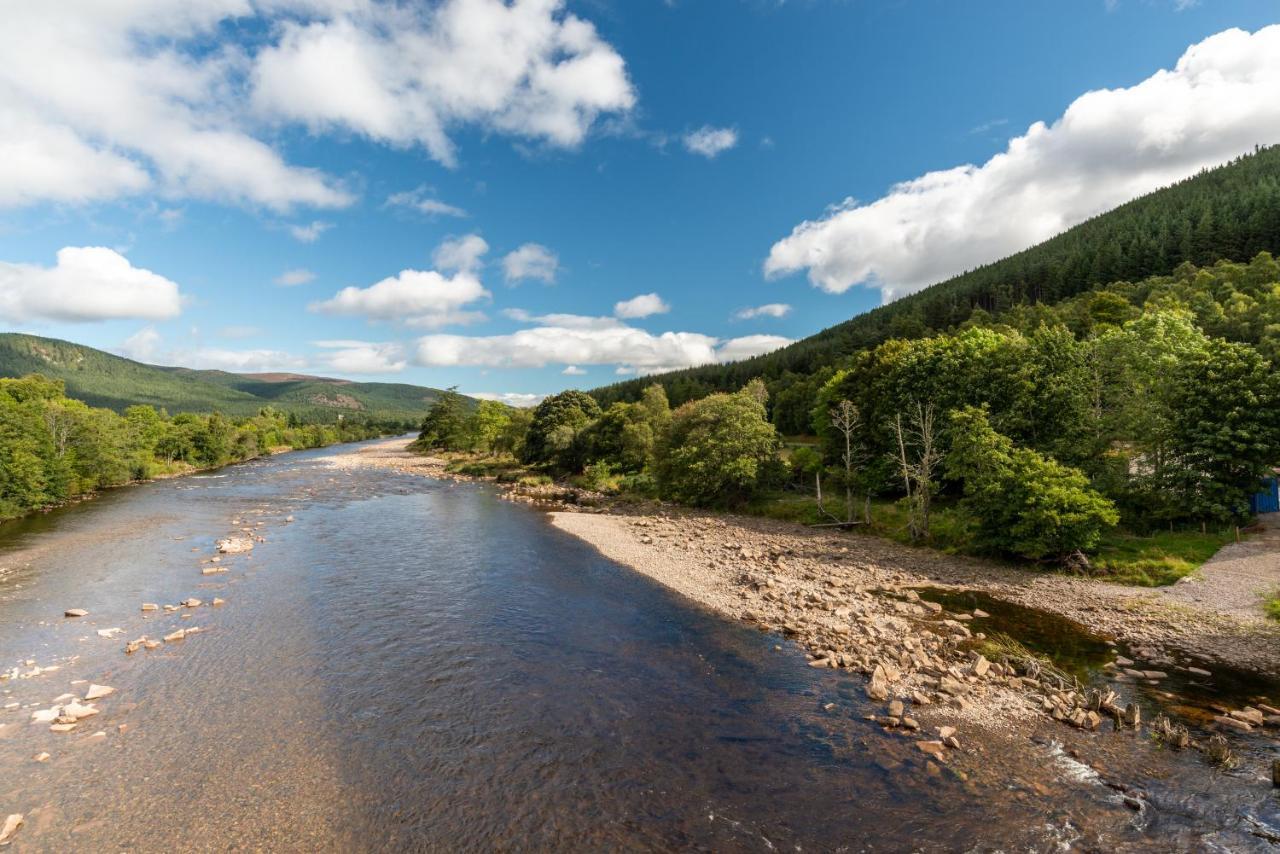 Historic Village, Rare Find, Amazing Views Ballater Exterior photo